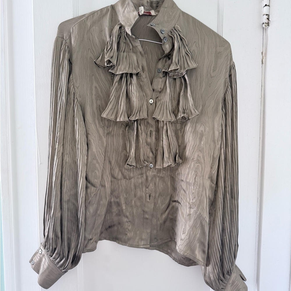 Gucci Green Ruffled Long Sleeve Blouse with Mandarin Collar